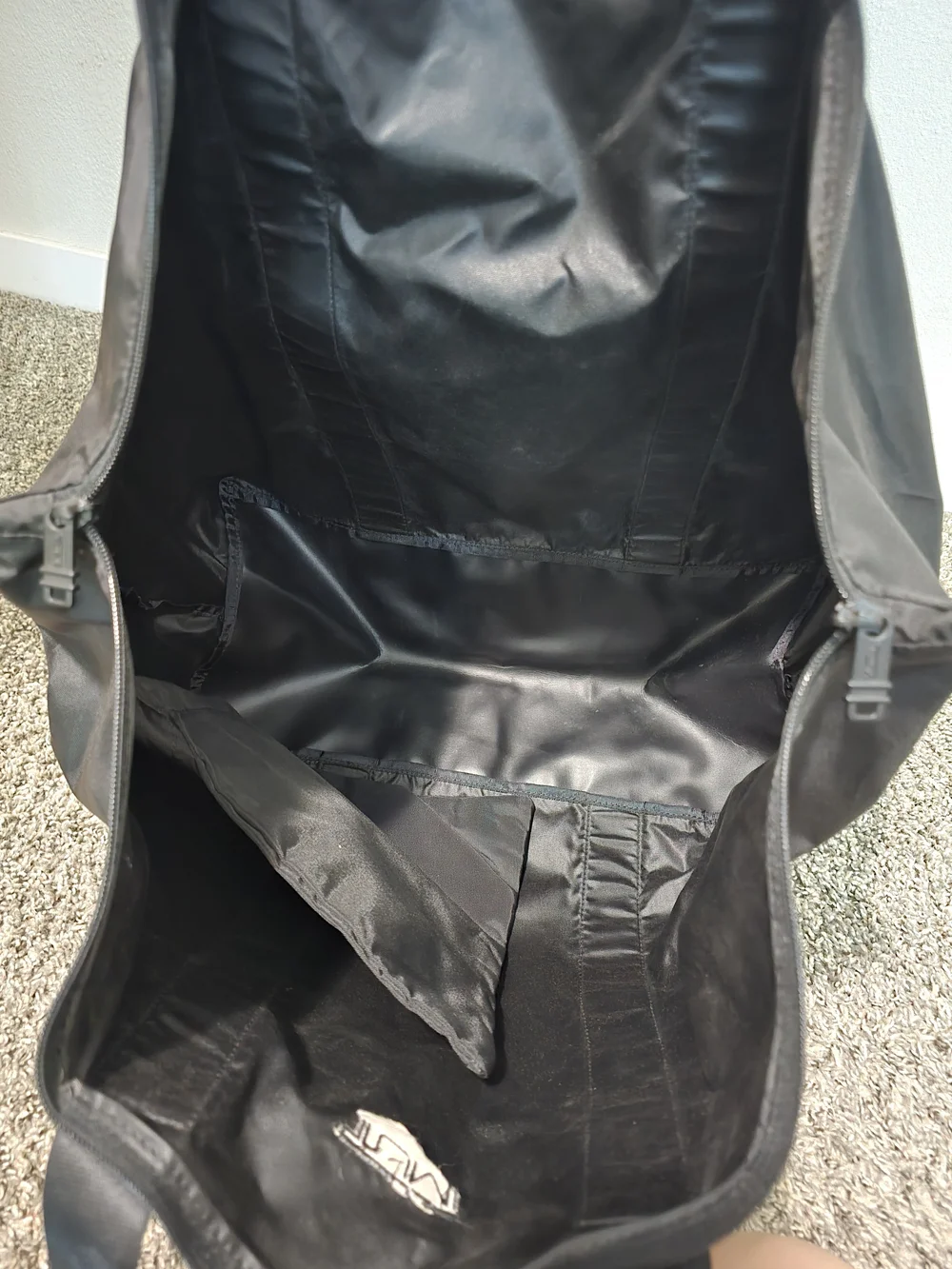 TUMI Black Nylon Travel Tote – Men's Carryall
